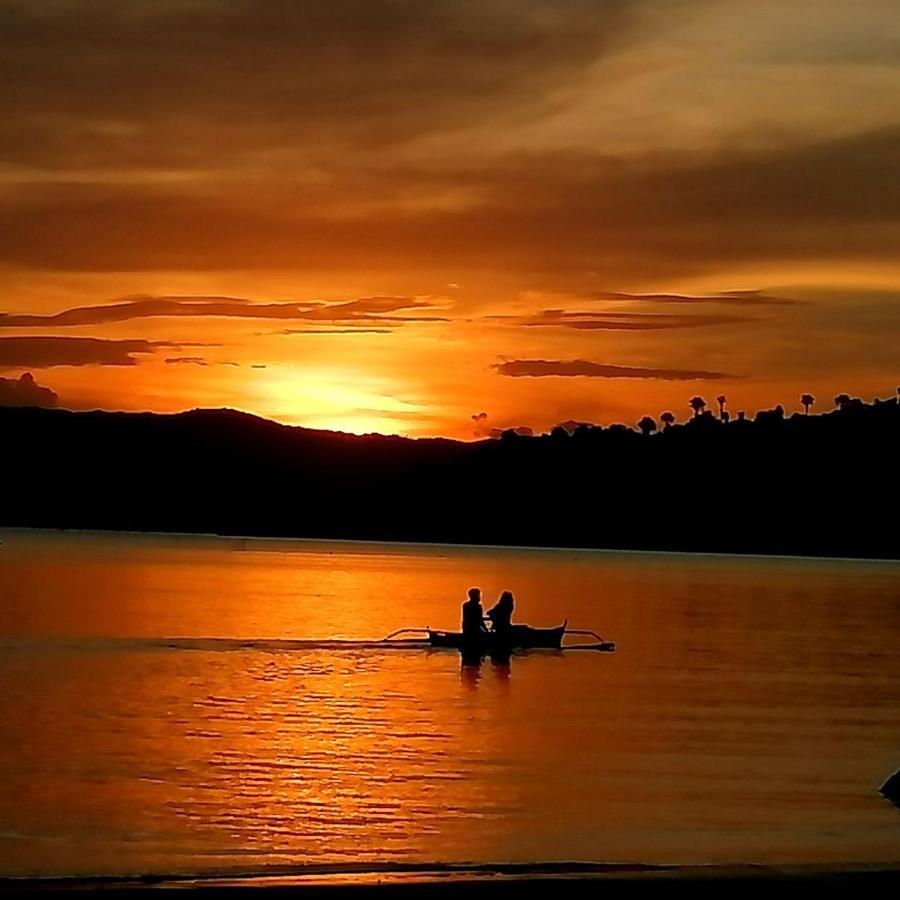 Bed and Breakfast Lonos Circle Private Garden Romblon Exteriér fotografie